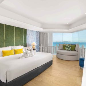 ROYAL CLIFF (Thai Modern Theme Suite (2 Bedrooms)