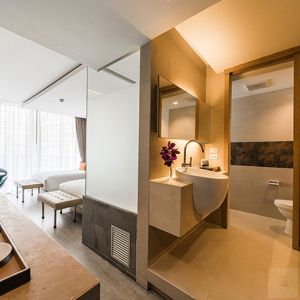 (VISTA (club luxx room